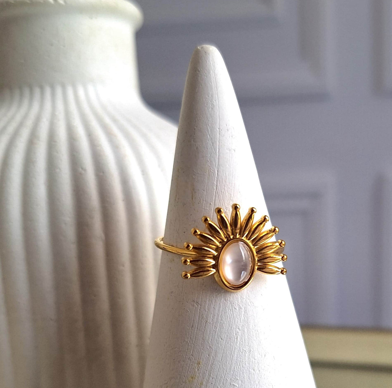 Anillo Naira