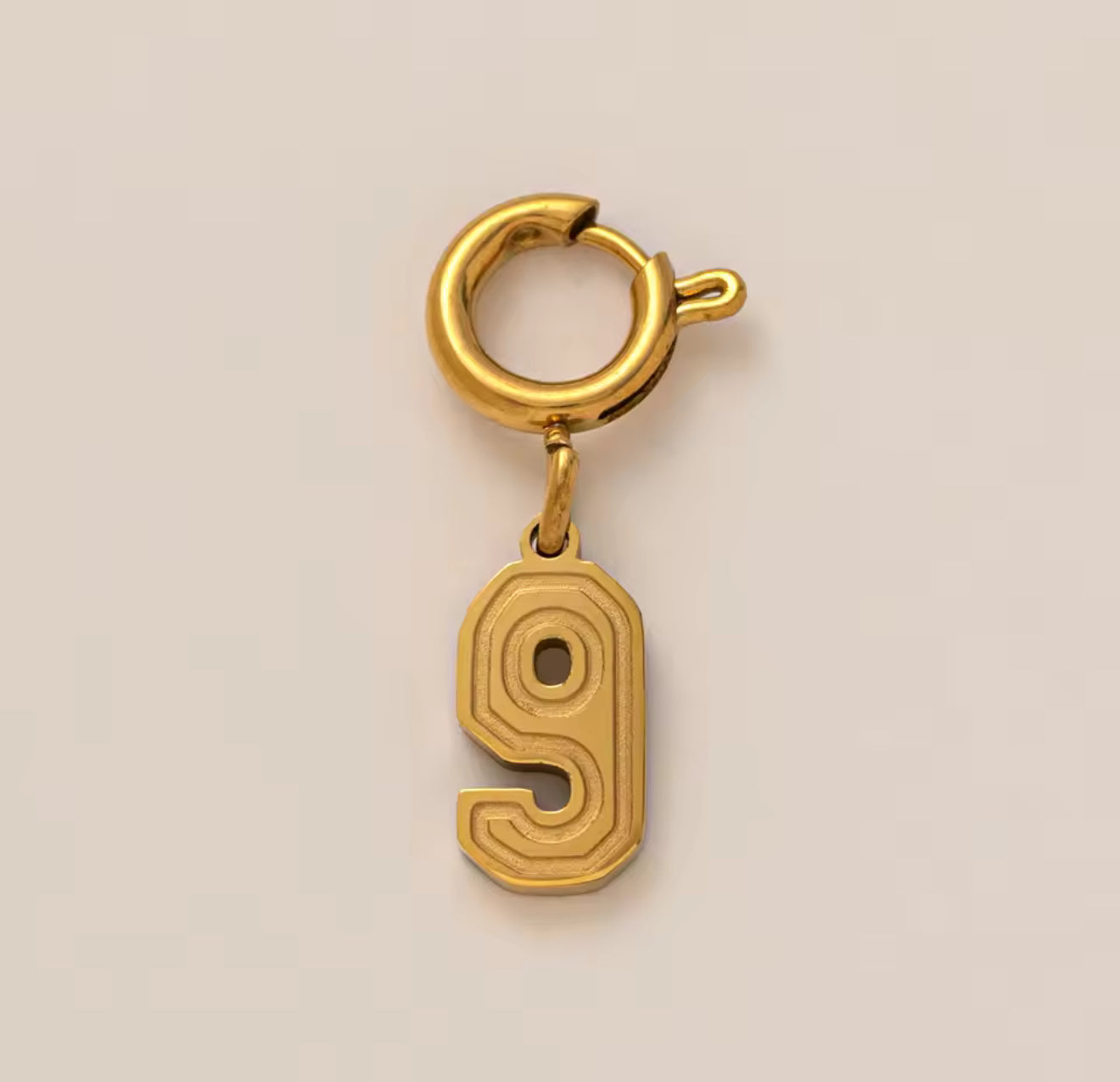 Charm, dije Numeros