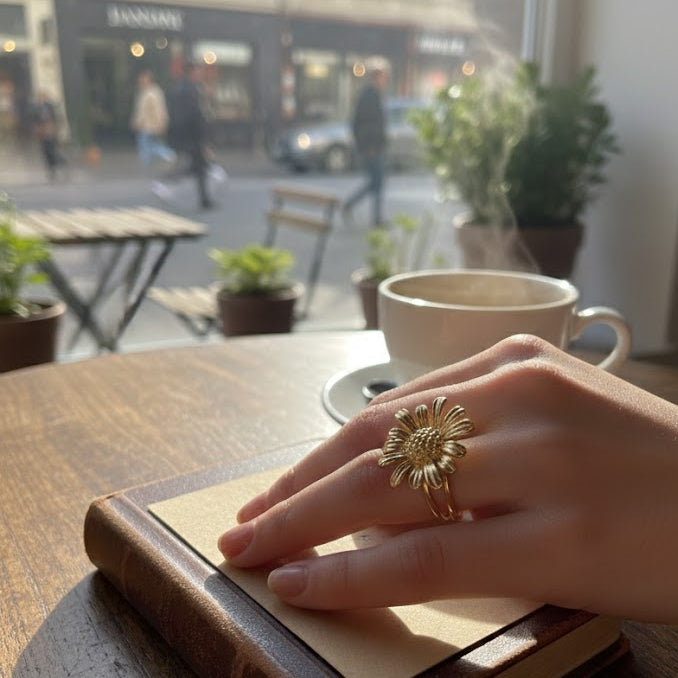Anillo Lia