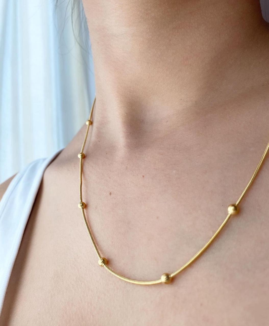 Collar Emily